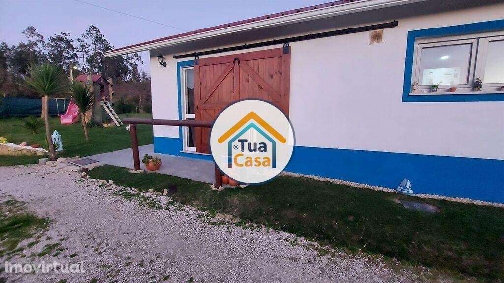 Moradia T3 Isolada inserida num lote de 841 m2 em Póvoa do Bispo a esc - Grande imagem: 5/60