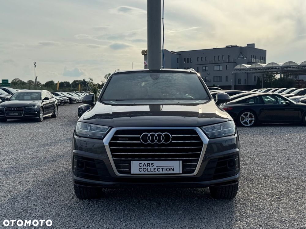 Audi Q7 - 10