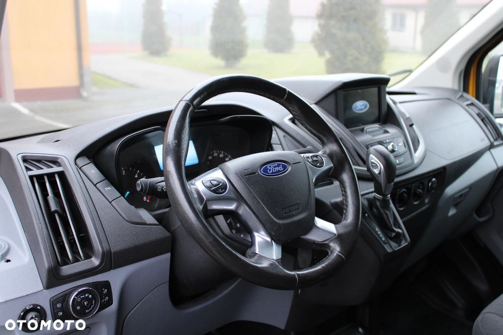 Ford Transit - 19