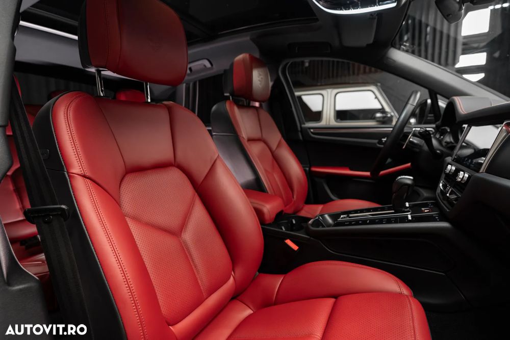Porsche Macan Standard - 36