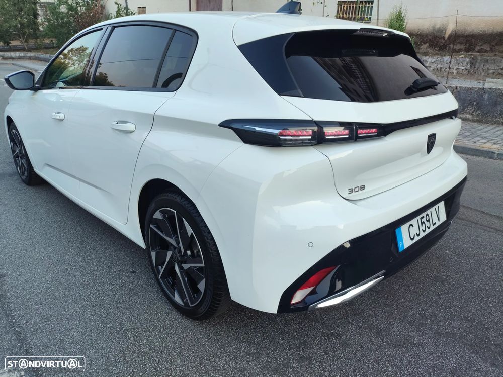 Peugeot 308 1.2 PureTech Allure Full LED EAT8 — fotografia 9