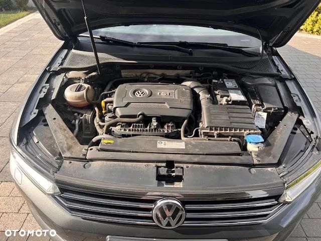 Volkswagen Passat 1.8 TSI BMT Comfortline DSG - 10