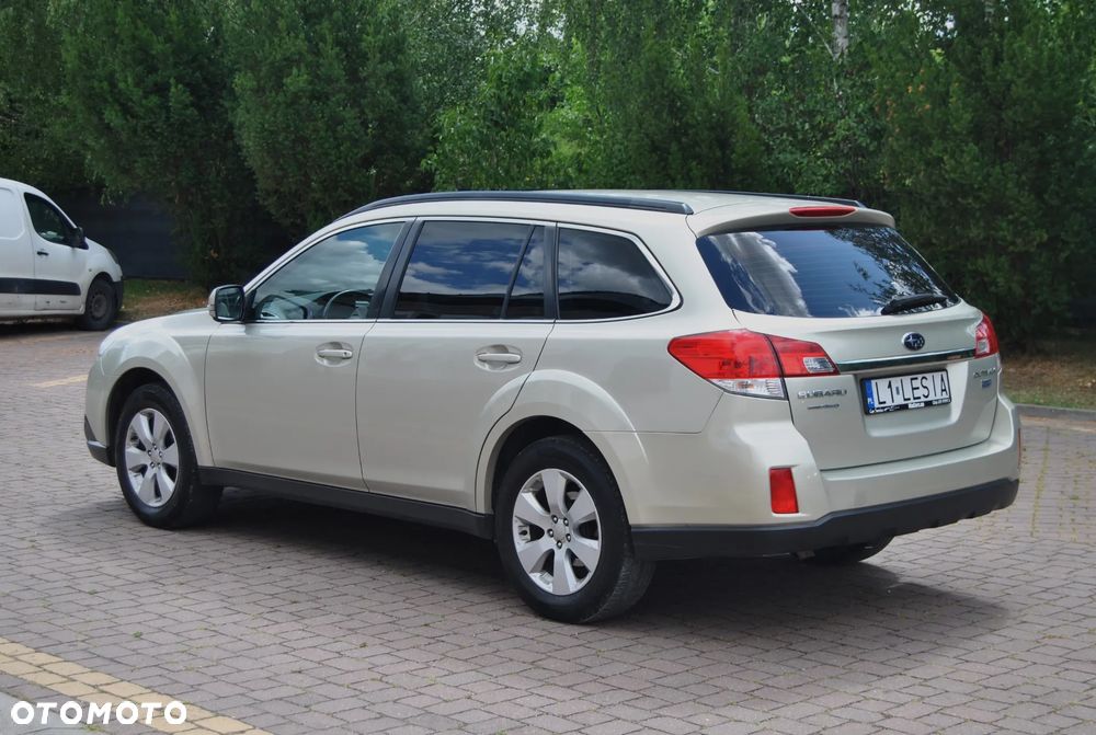 Subaru Legacy 2.0D Exclusive - 4