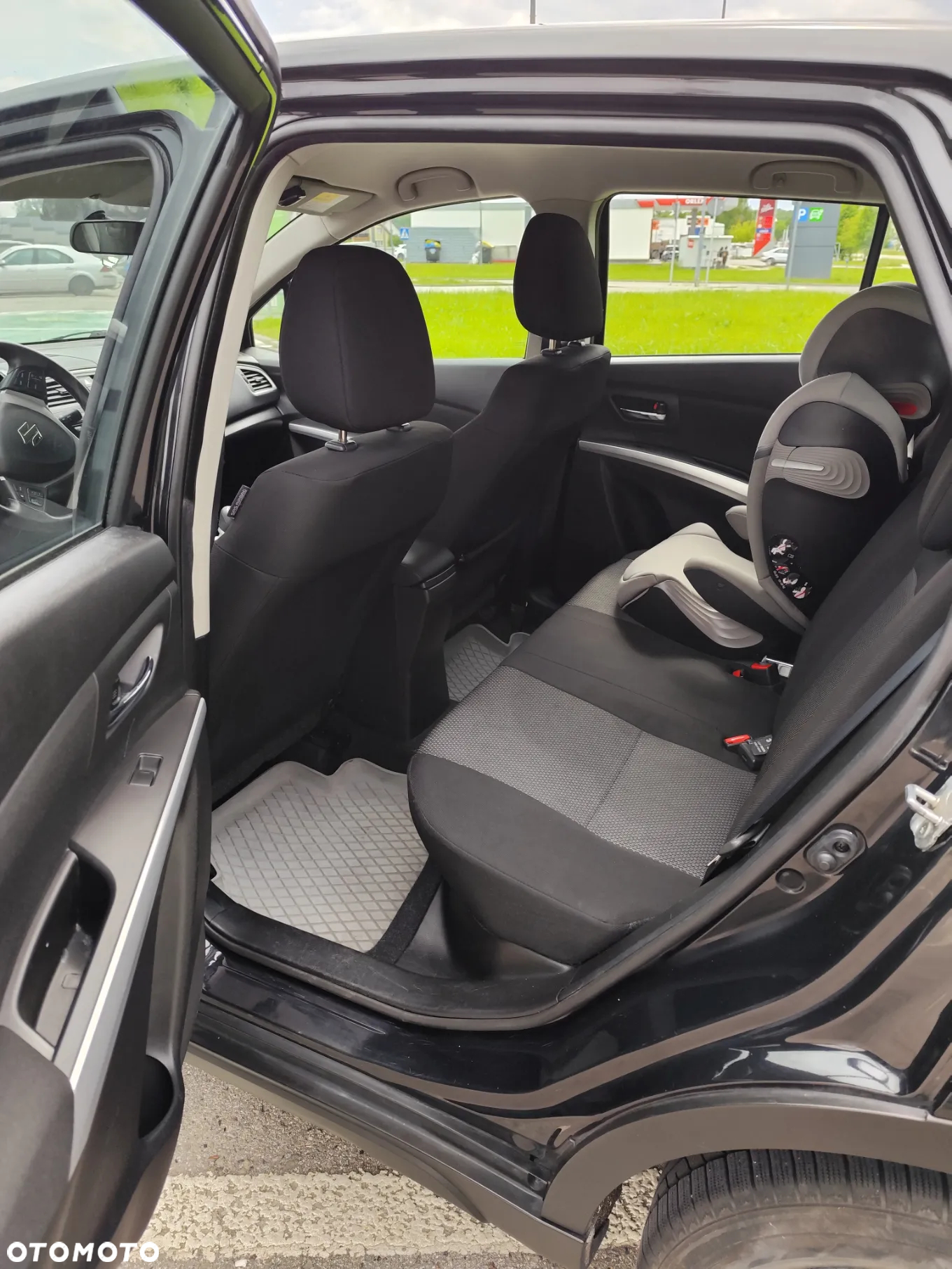 Suzuki SX4 S-Cross 1.6 DDiS 4x2 Club - 6