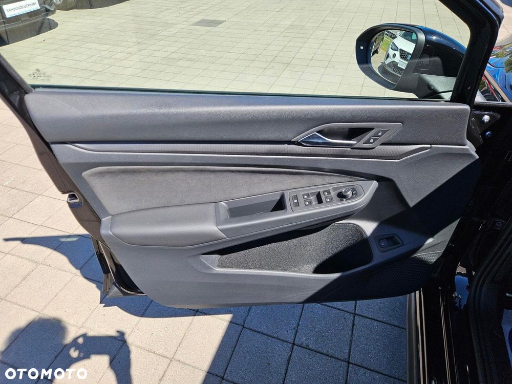 Volkswagen Golf 1.4 TSI Plug-In Hybrid Style DSG - 11