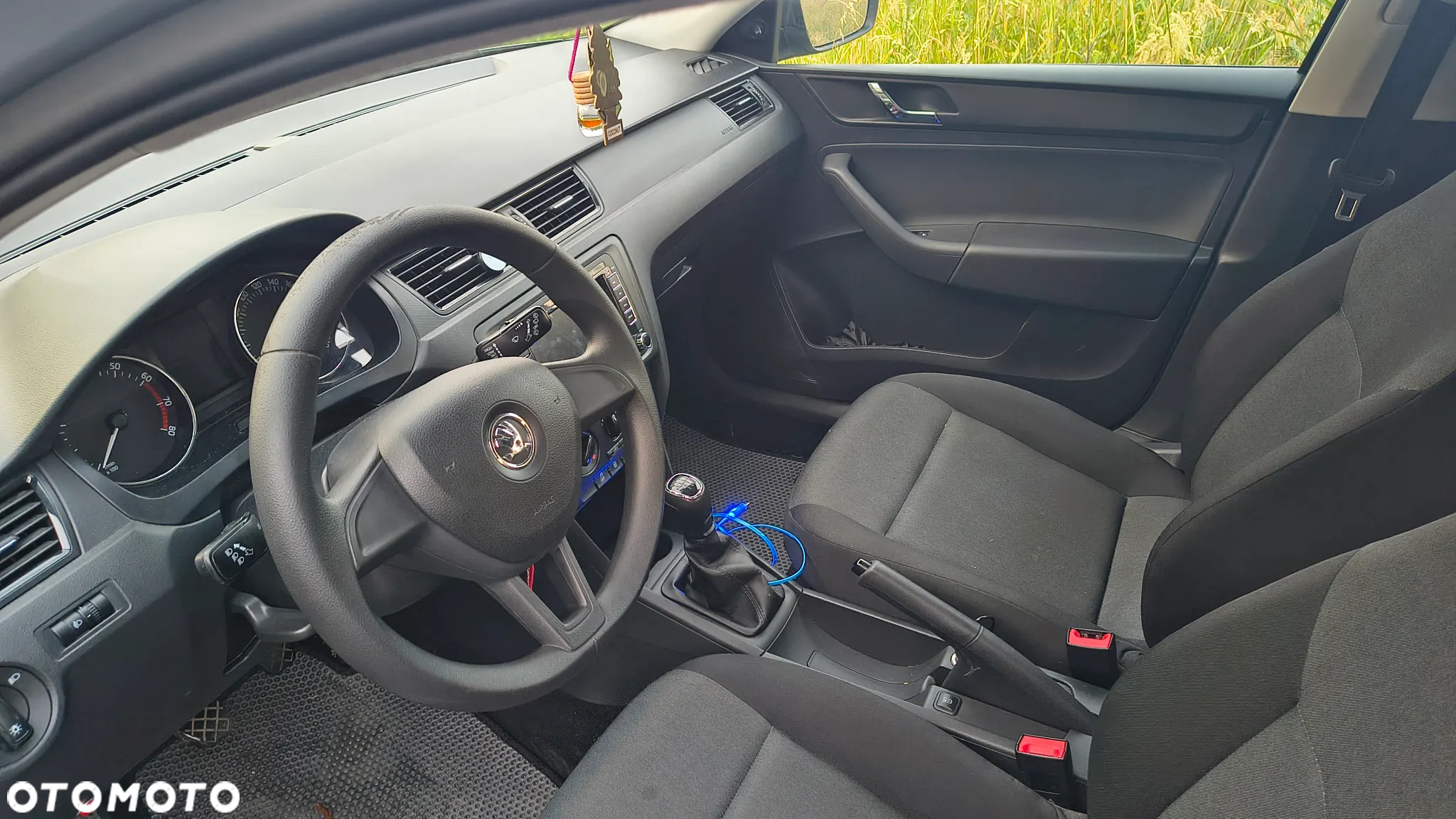 Skoda RAPID 1.2 TSI Active - 13