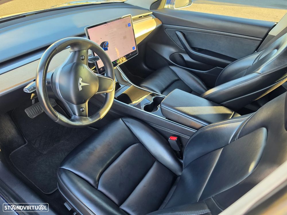 Tesla Model 3 Standard Range Plus RWD - 11