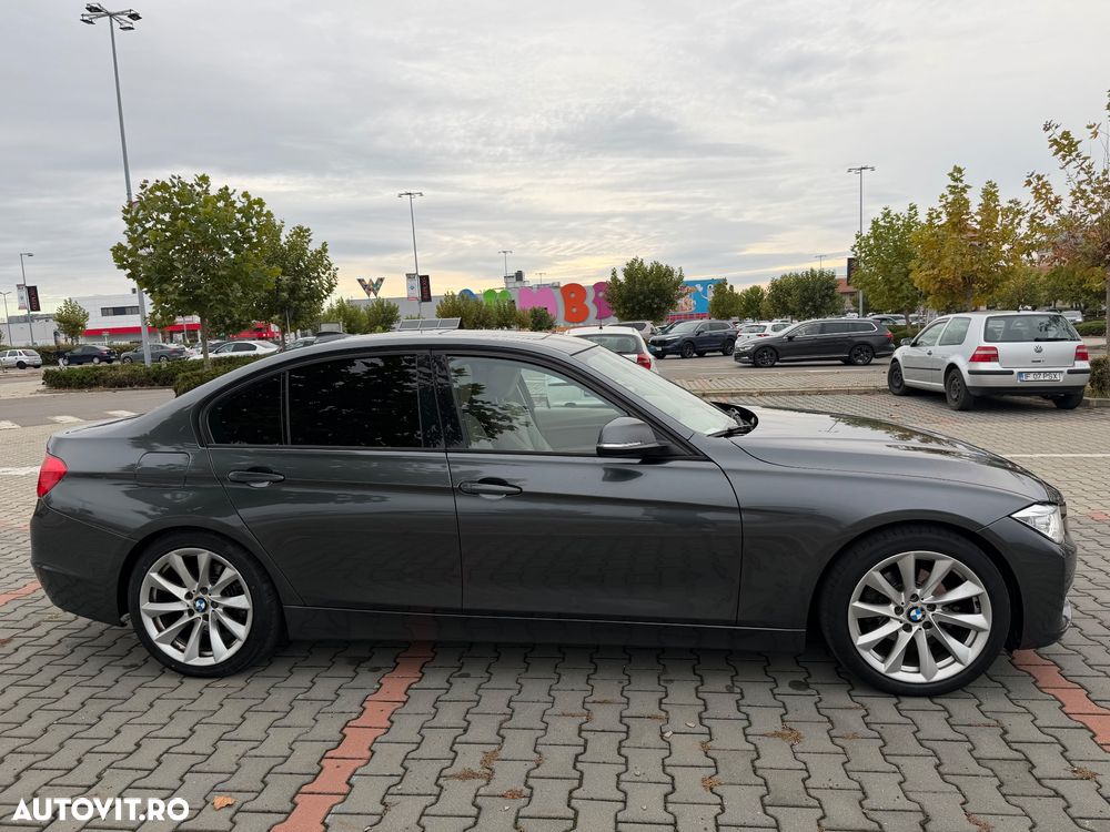 BMW Seria 3 320d Efficient Dynamic Edition Aut. Modern Line - 7