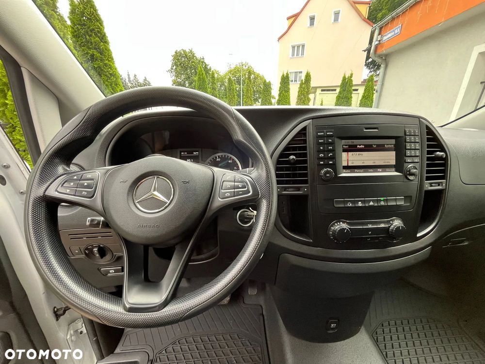 Mercedes-Benz Vito 119 - 26