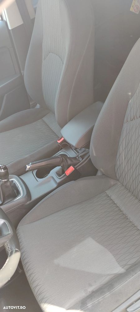 Seat Leon 1.6 TDI ECOMOTIVE Style - 6