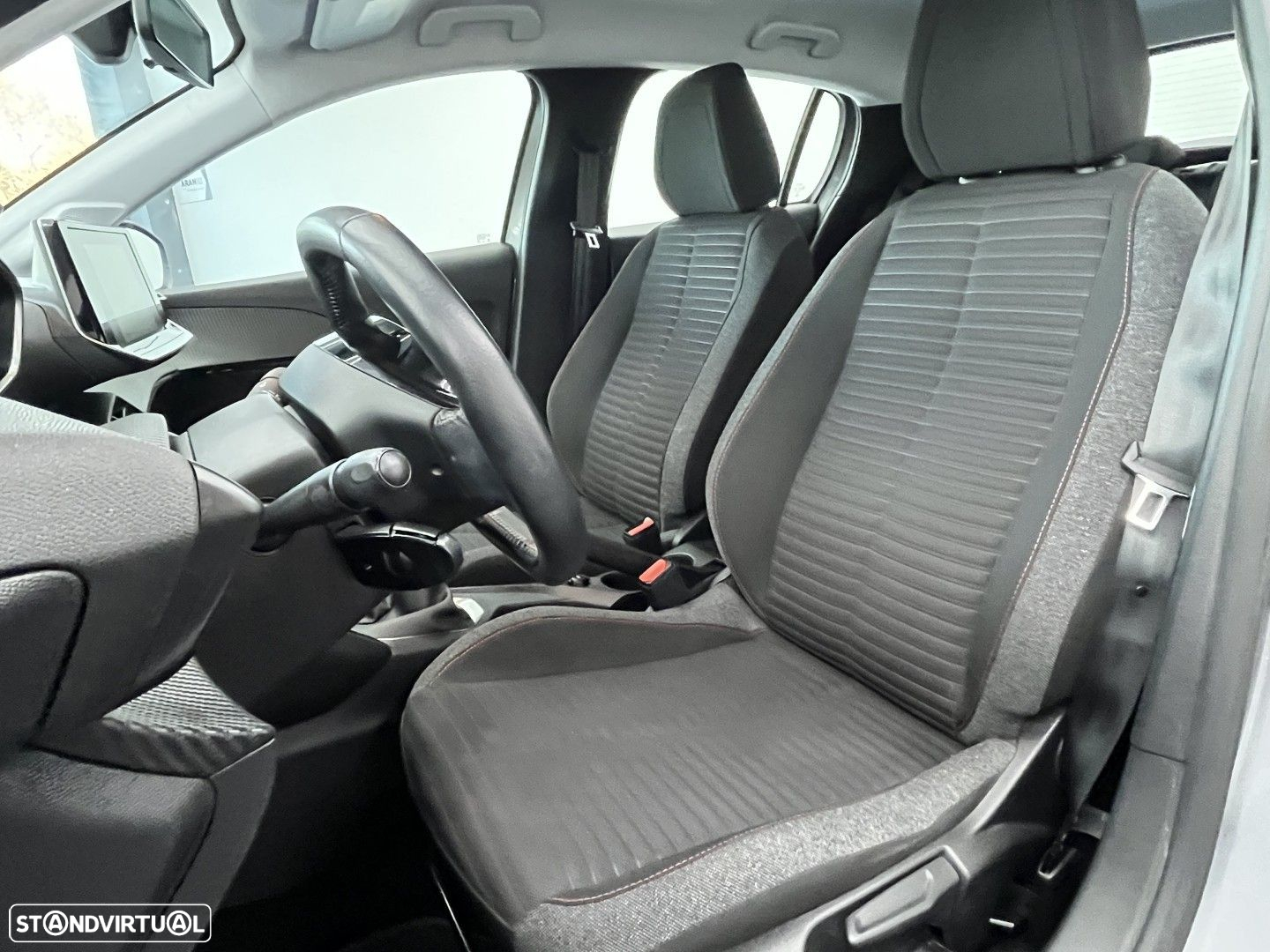 Peugeot 208 1.2 PureTech Active Pack - 9