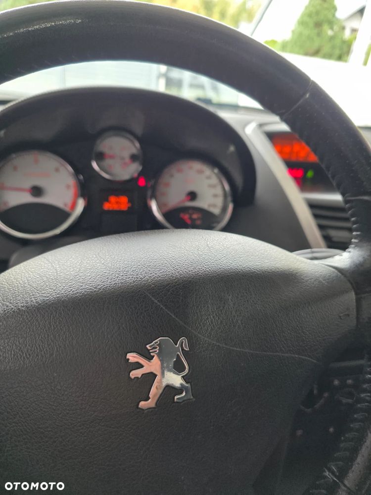 Peugeot 207 1.6 HDi 16V Speed - 9