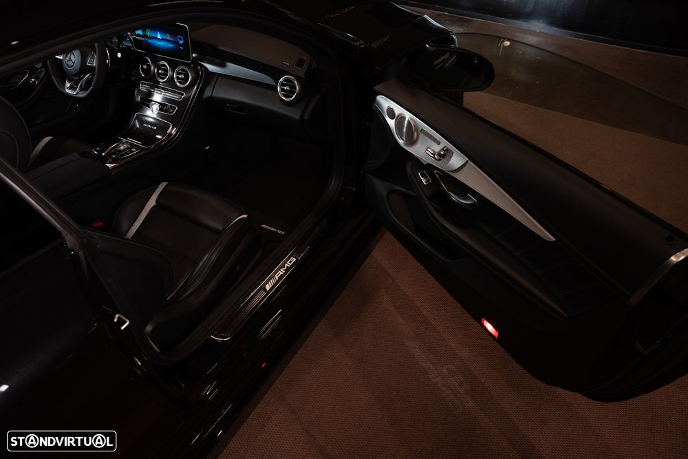 Mercedes-Benz C 63 AMG S - 34