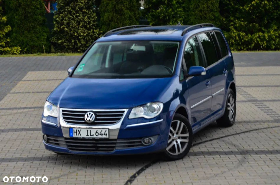 Volkswagen Touran 2.0 TDI DPF Highline - 12