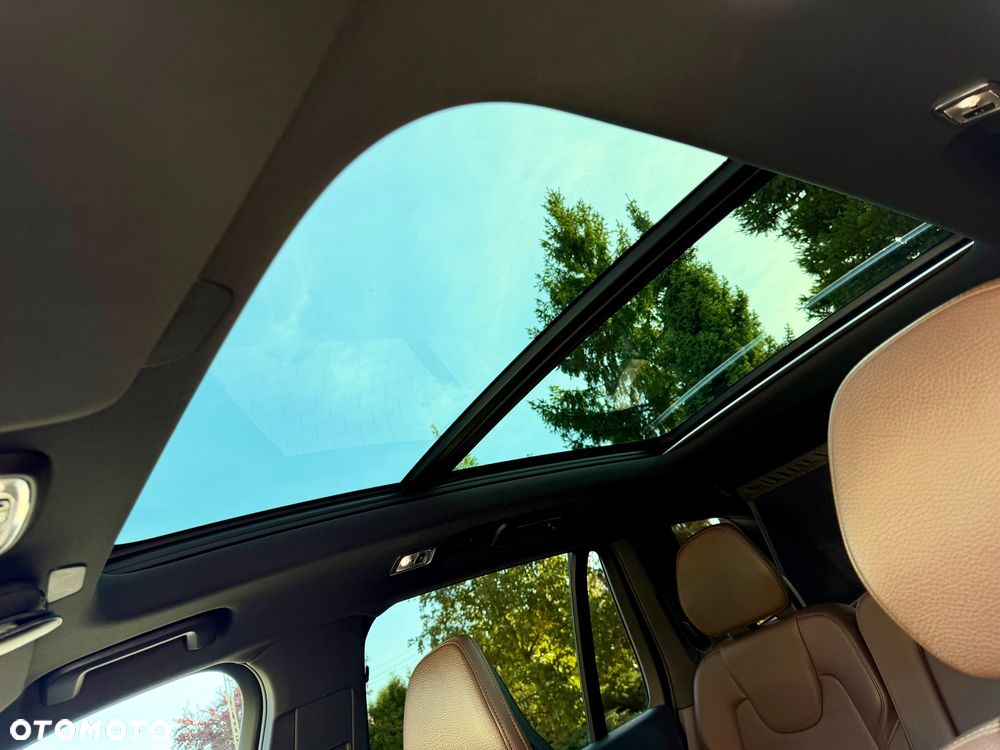Volvo XC 90 B5 D AWD Momentum Pro - 20