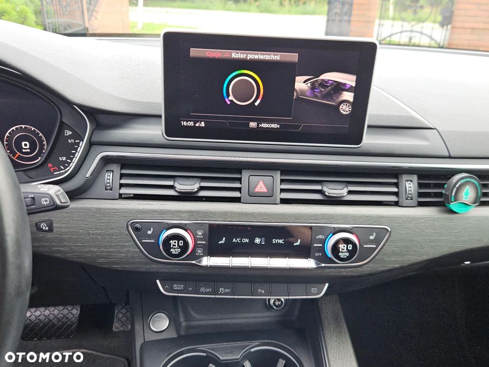 Audi A4 Avant 40 TDI S Line S tronic - 30