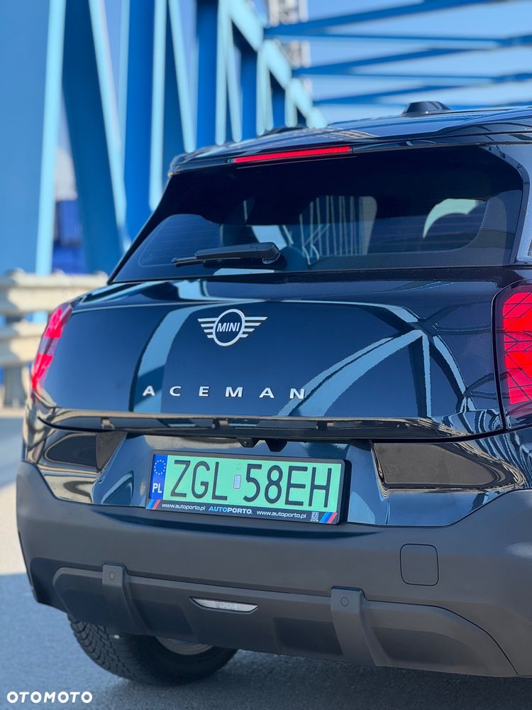 MINI Aceman E Essential Trim - 14