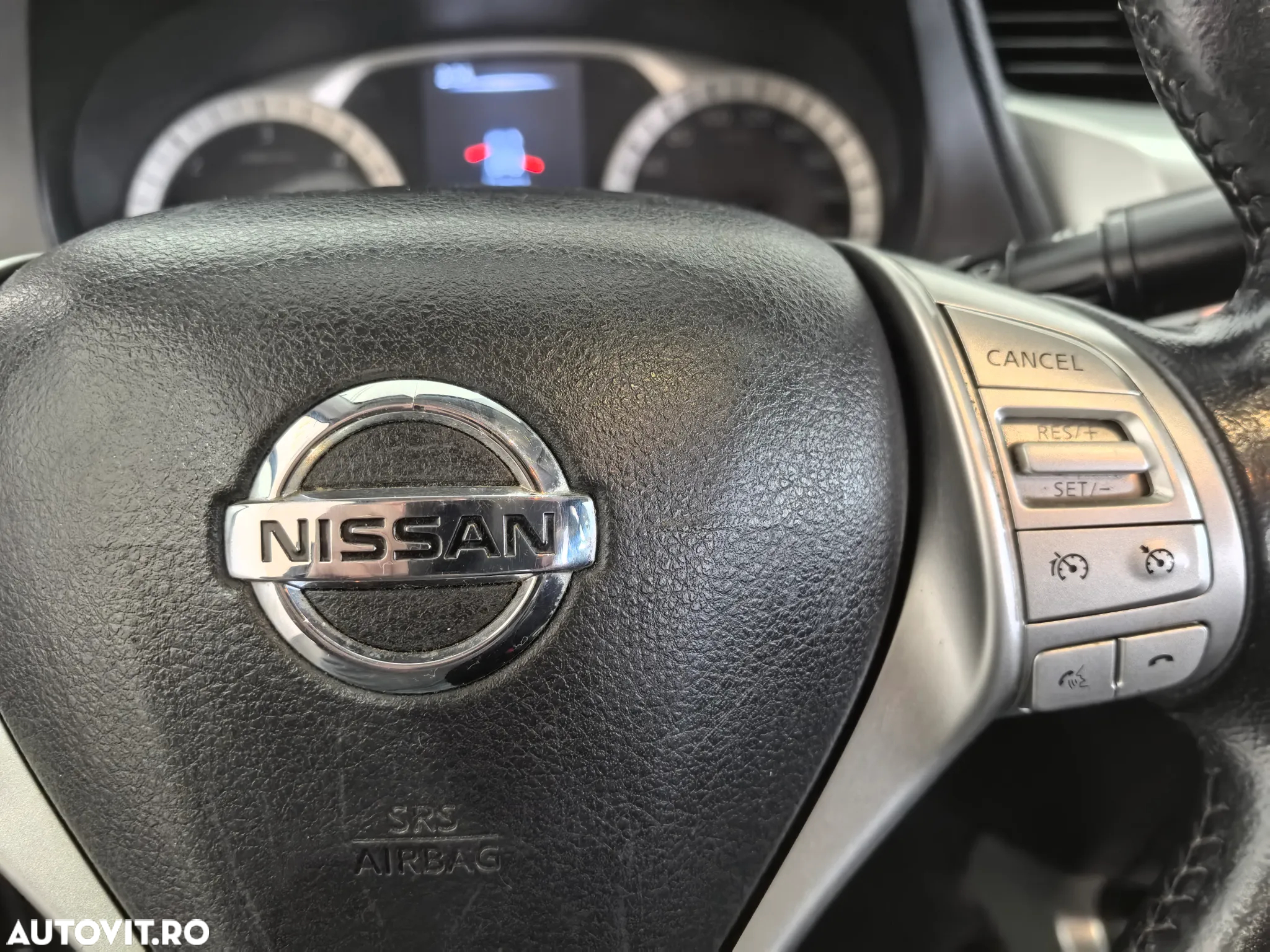 Nissan Navara 2.3 dCi Double Cab N-Connecta - 17