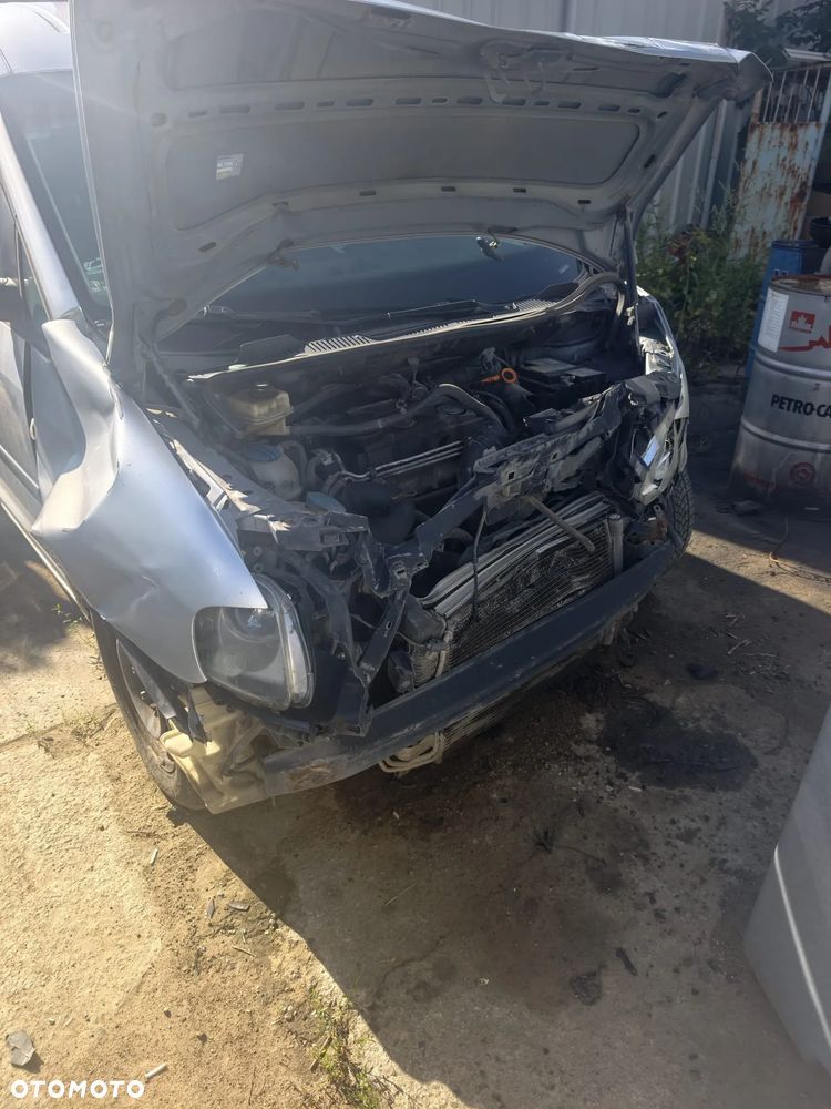 Volkswagen Caddy Life - 8