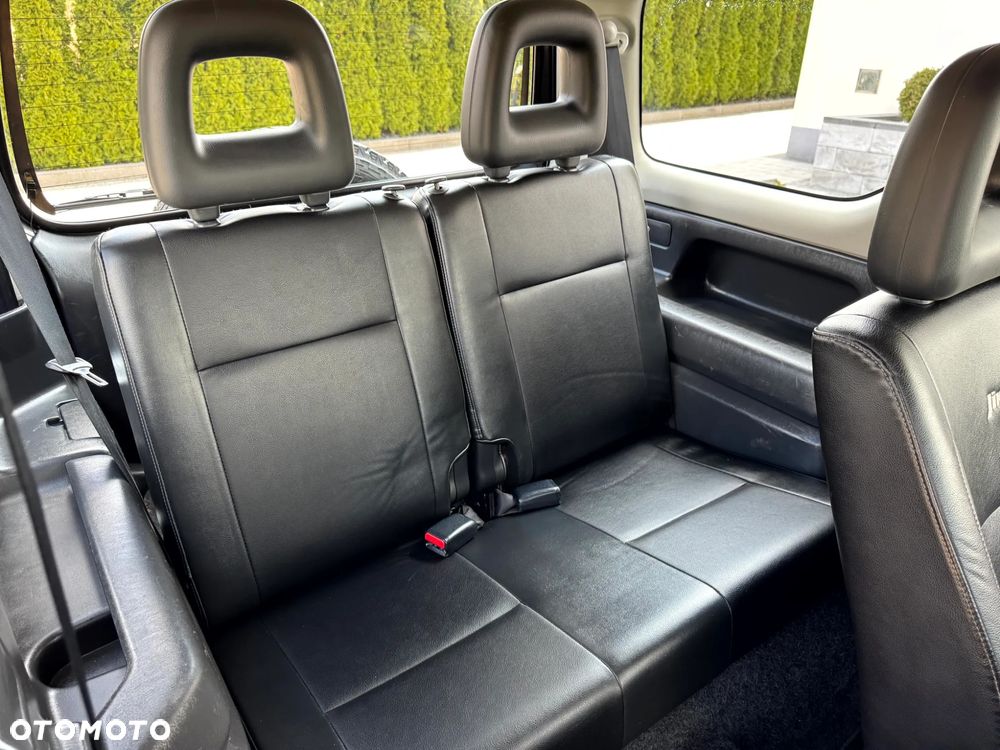 Suzuki Jimny - 12