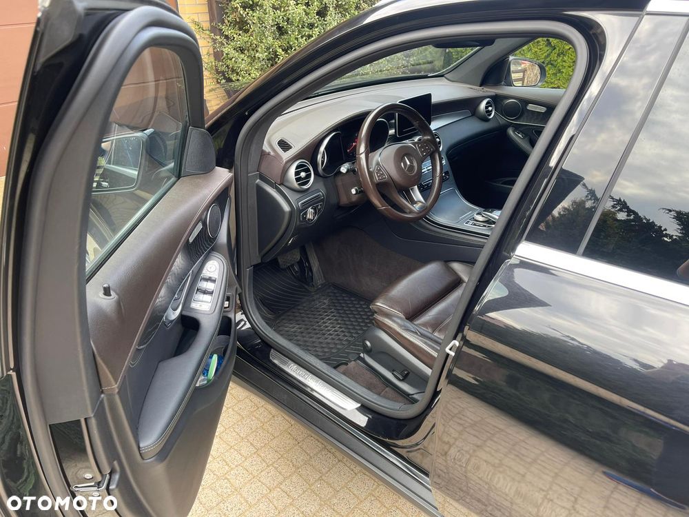 Mercedes-Benz GLC 220 d 4Matic 9G-TRONIC - 6