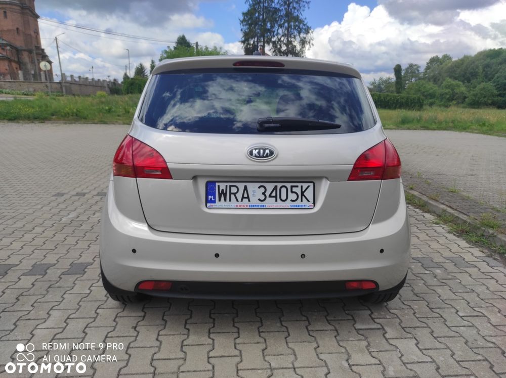 Kia Venga - 4