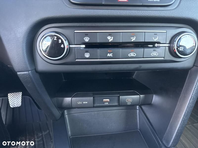 Kia Ceed 1.5 T-GDI S - 16
