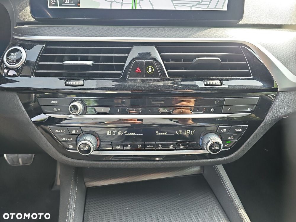 BMW Seria 5 - 22