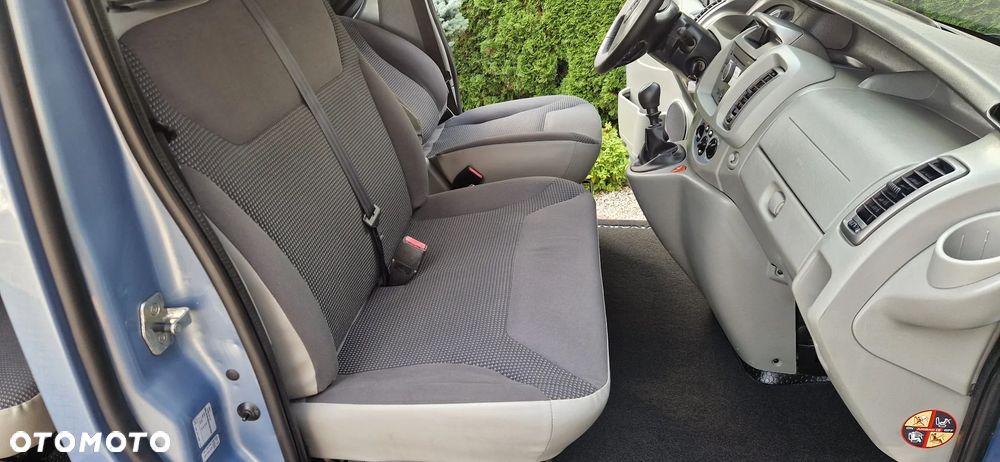 Opel Vivaro - 31