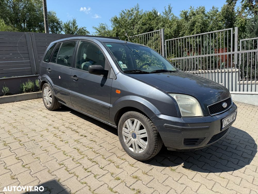 Ford Fusion 1.6 Ghia - 1