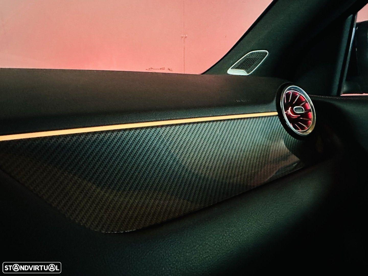 Mercedes-Benz GLA 250 e AMG Line - 29