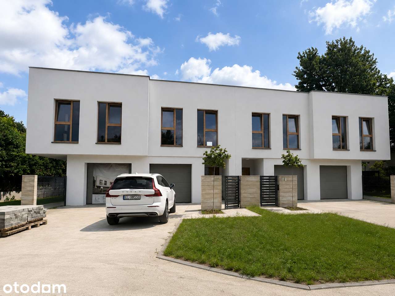 KOŁOBRZESKA / GOTOWE DOMY/ APARTAMENTY Z OGRODEM