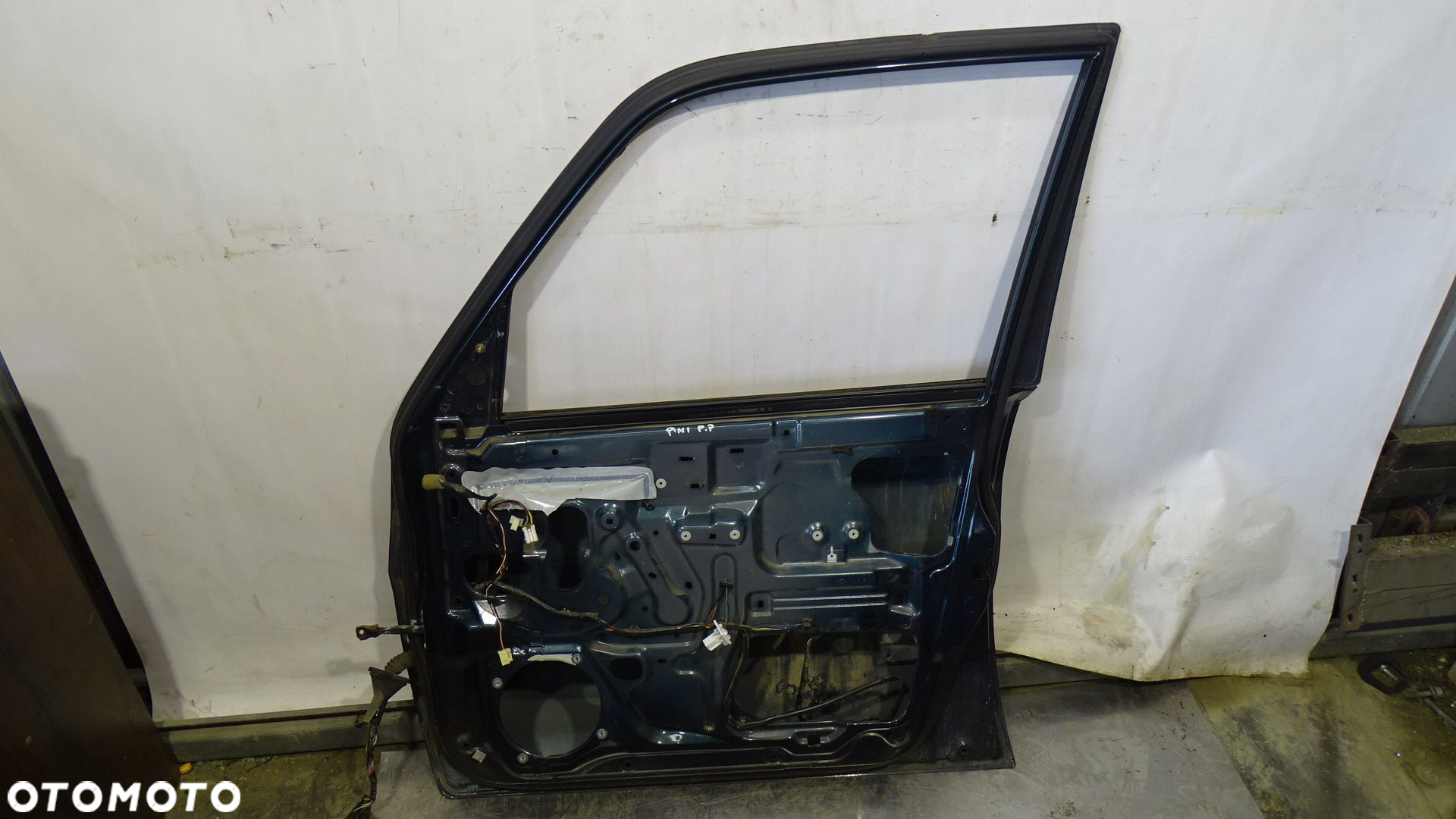 DRZWI PRAWY PRZÓD MITSUBISHI PAJERO PININ - 8