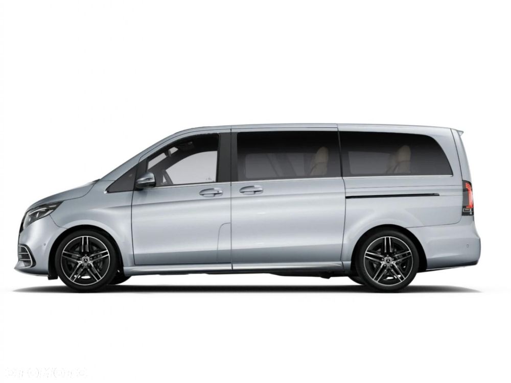 Mercedes-Benz Klasa V - 7