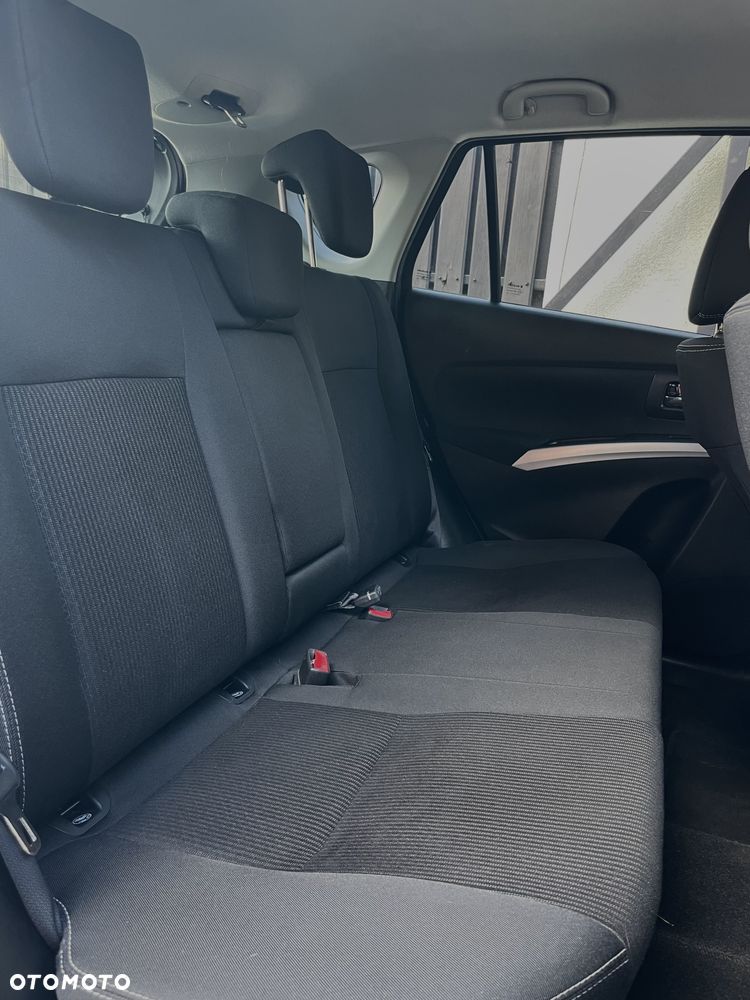 Suzuki SX4 S-Cross 1.0 T Premium - 33