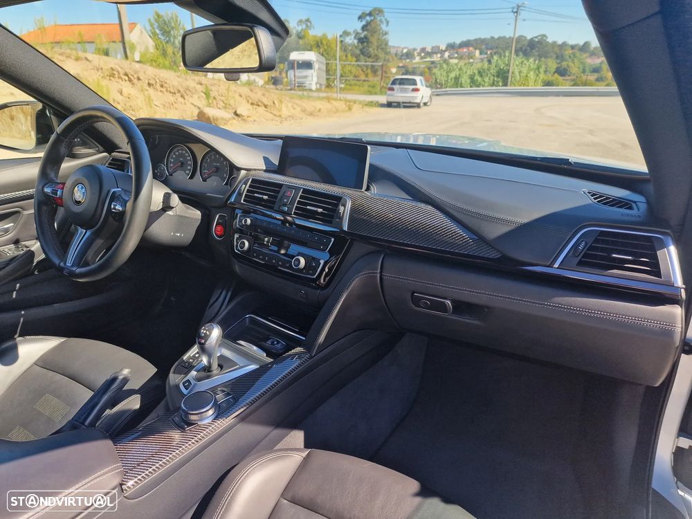 BMW M4 Coupe DKG Competition - 24