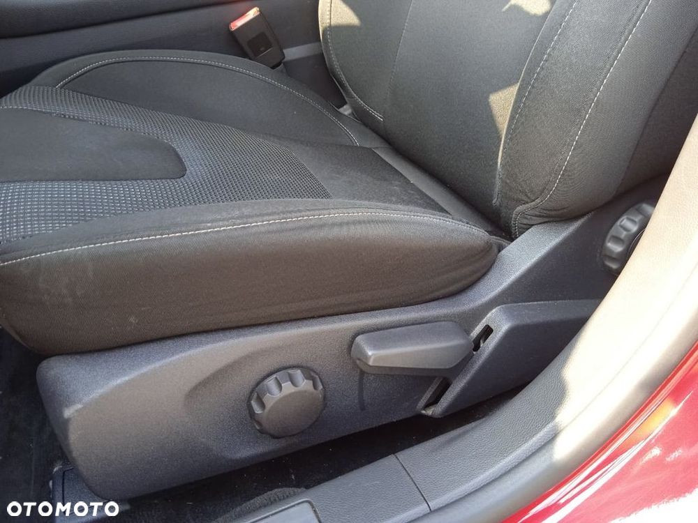 Ford Mondeo 2.0 EcoBlue Titanium - 34