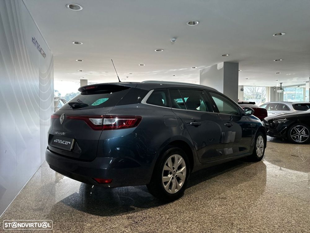 Renault Mégane 1.5 Blue dCi Limited - 29
