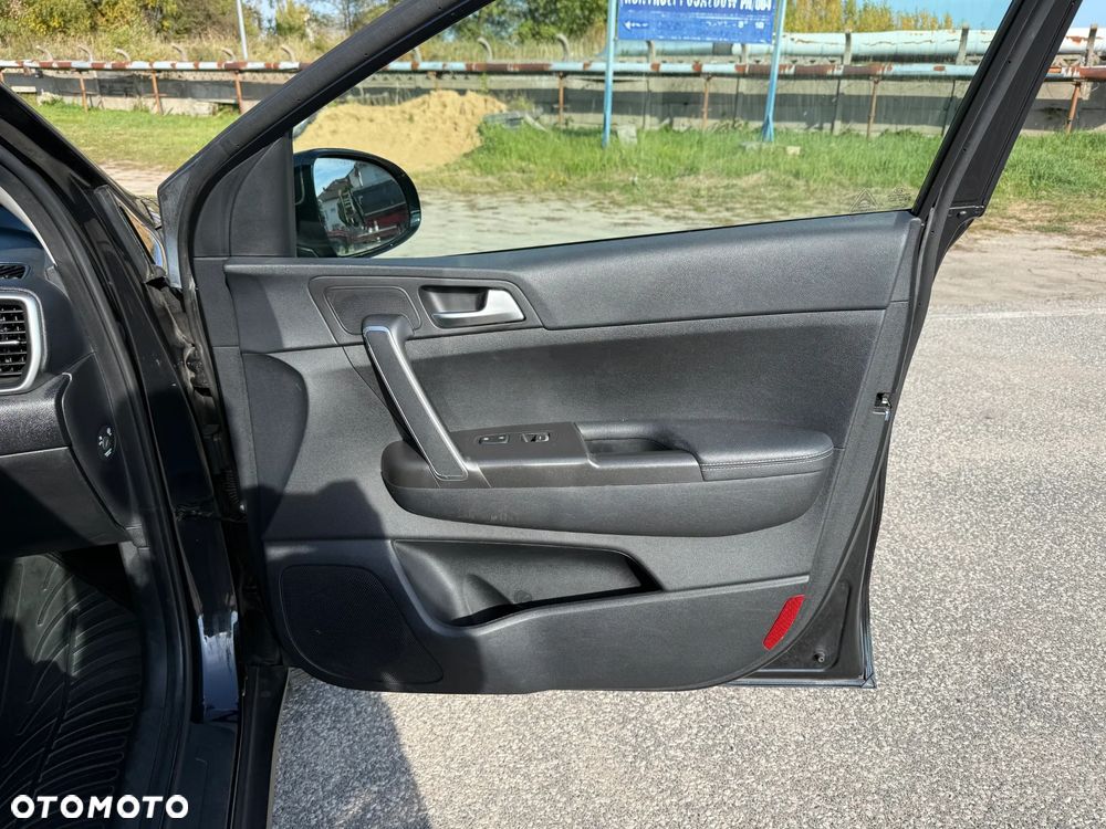 Kia Sportage 1.6 GDI 2WD VISION - 25