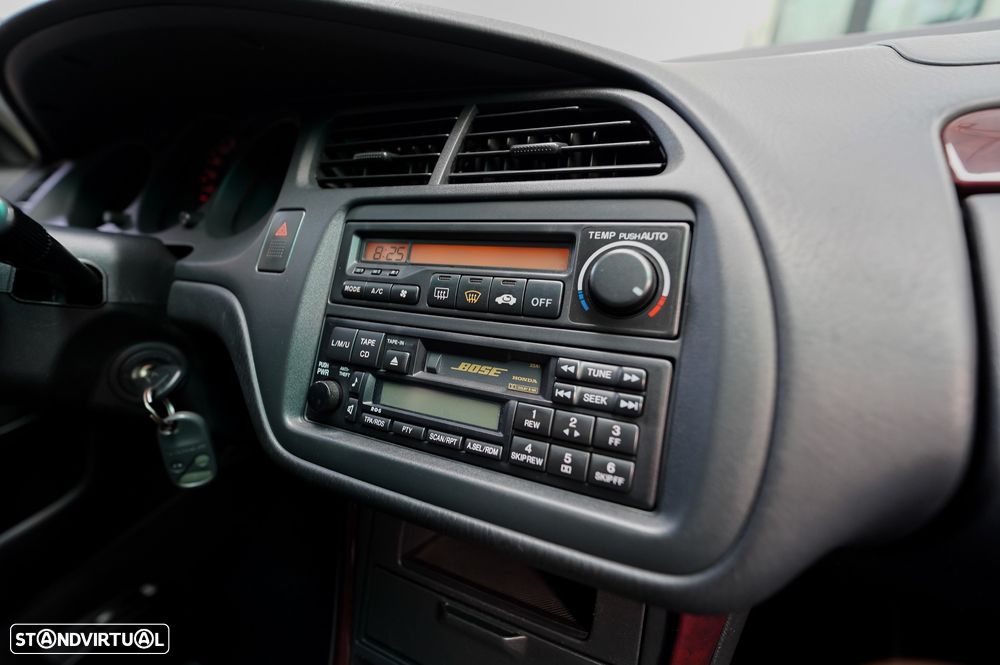 Honda Accord 2.0 ES - 8