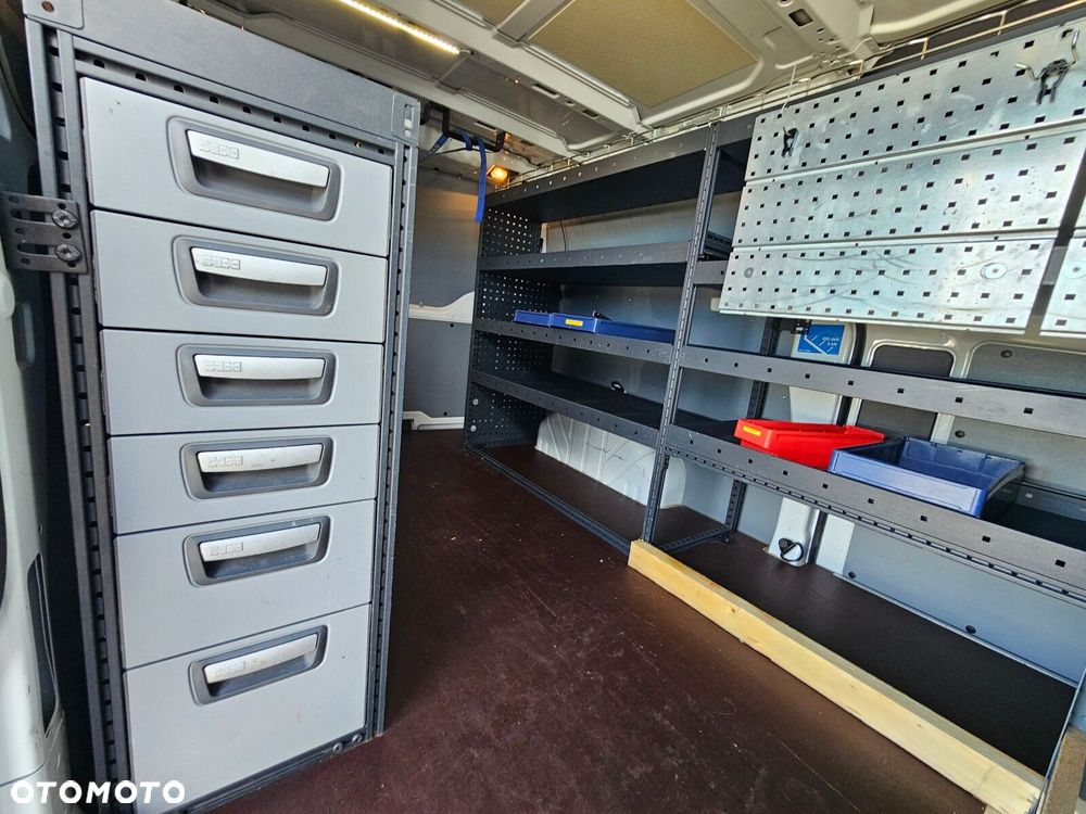 Ford transit-custom L2H1 *69900zł NETTO* Zabudowa warsztatowa 2.0TdCi/170KM - 23