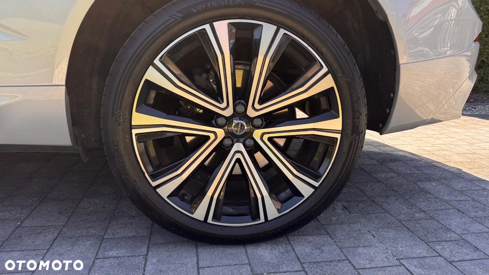 Volvo XC 60 - 8