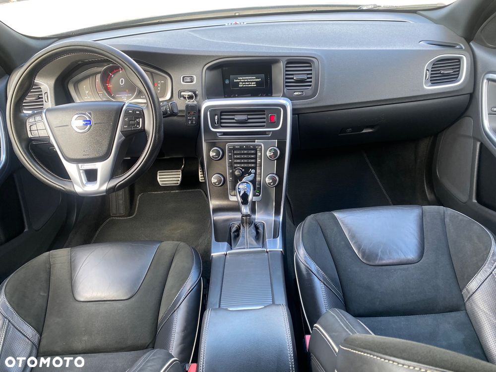 Volvo S60 D2 Drive-E R-Design Momentum - 37