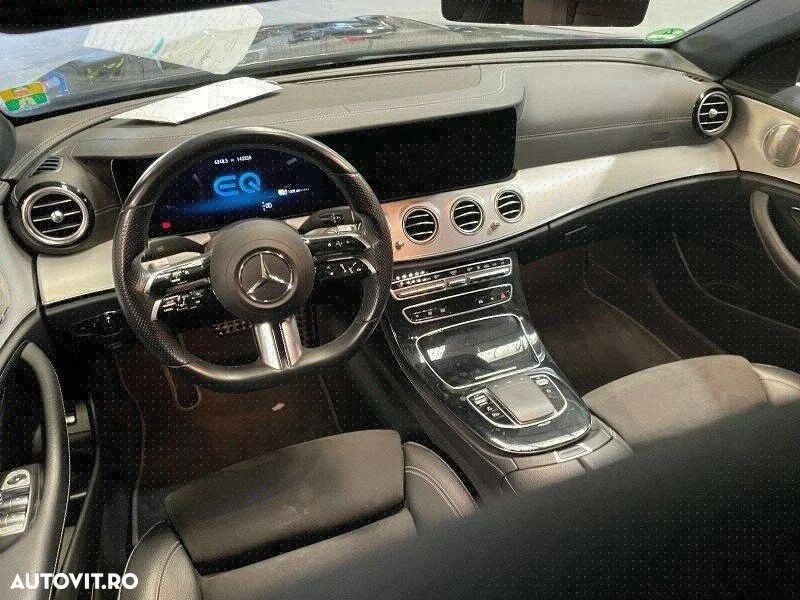 Mercedes-Benz E 300 de 9G-TRONIC AMG Line - 3