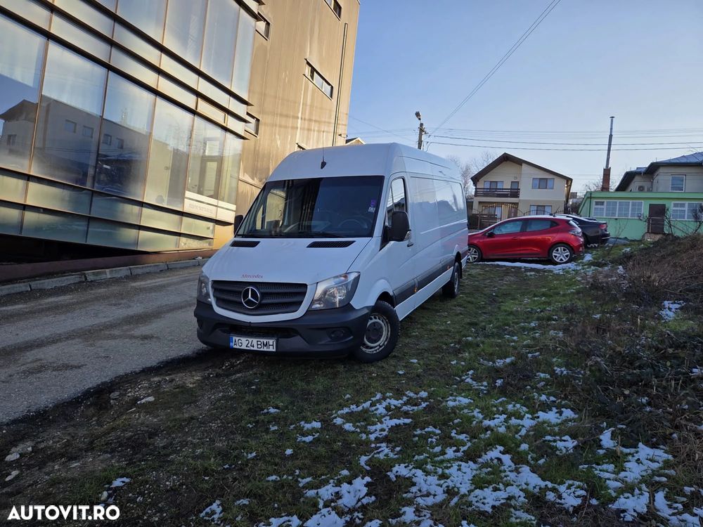 Mercedes-Benz Sprinter - 1