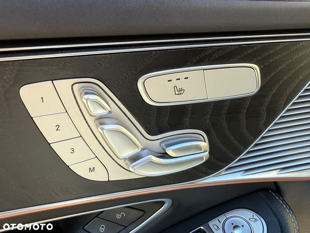 Mercedes-Benz EQC 400 4-Matic - 23