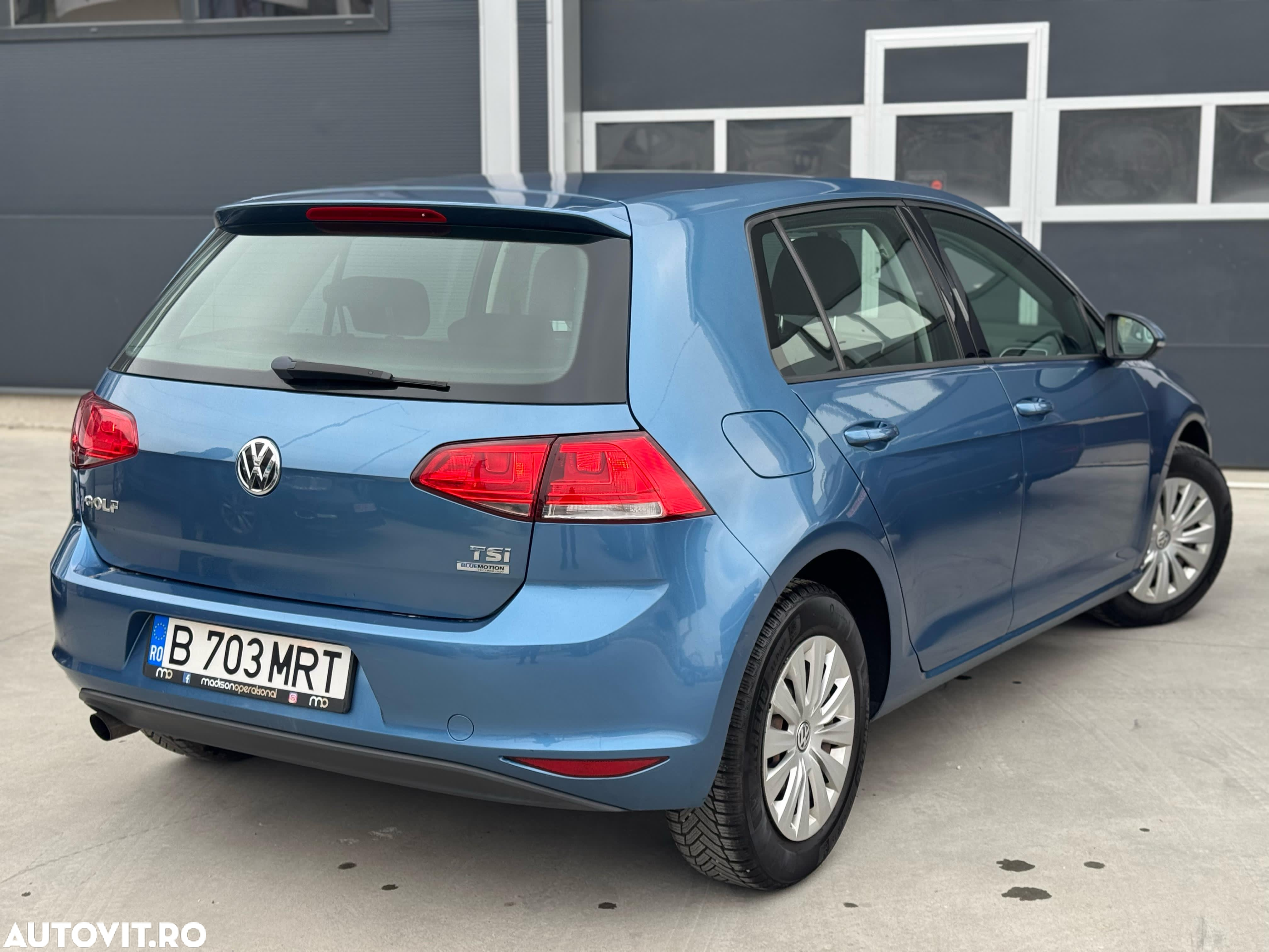 Volkswagen Golf 1.2 TSI DSG BMT Comfortline - 4