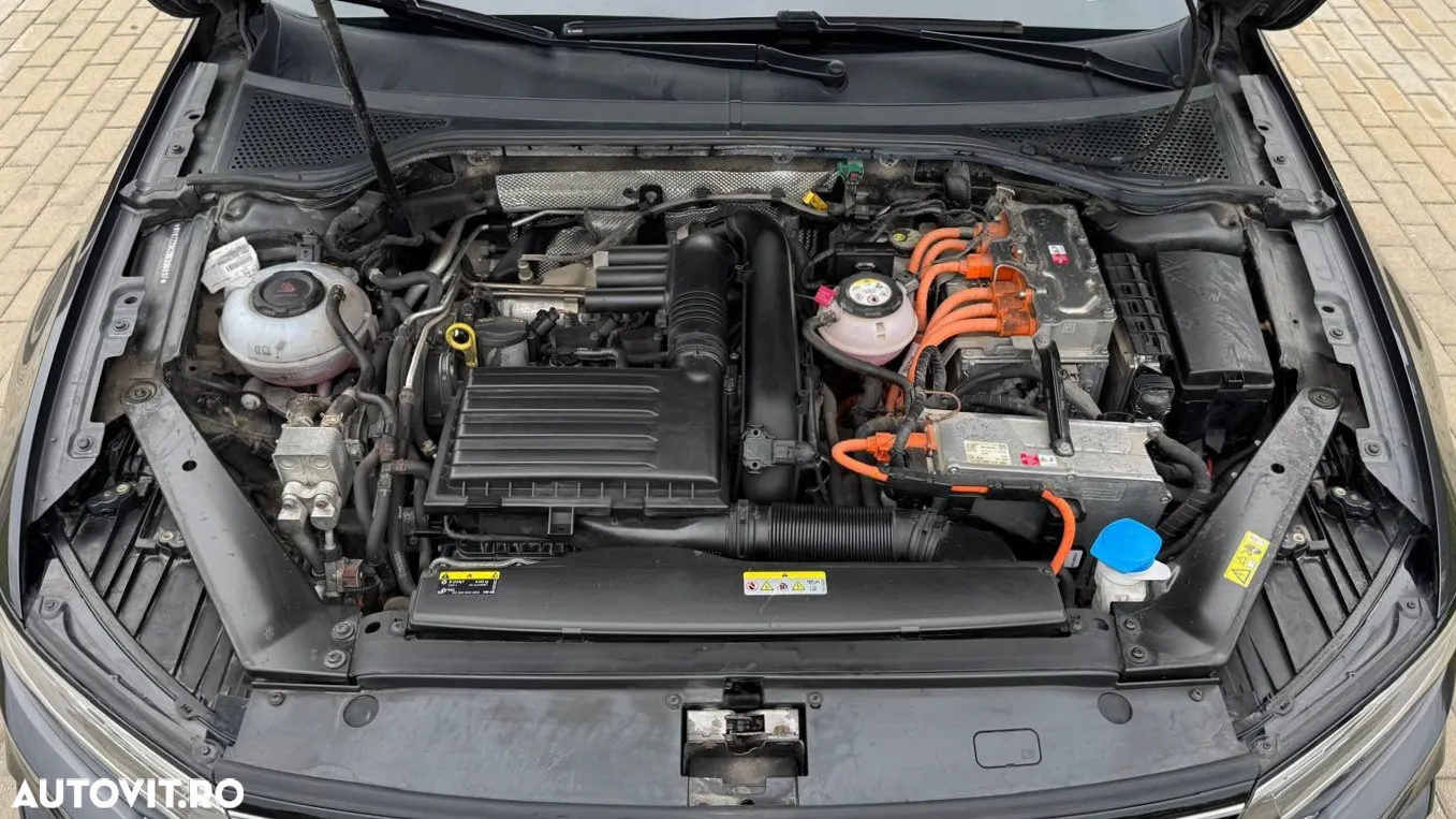 Volkswagen Passat Variant 1.4 TSI Plug-In-Hybrid DSG GTE - 33
