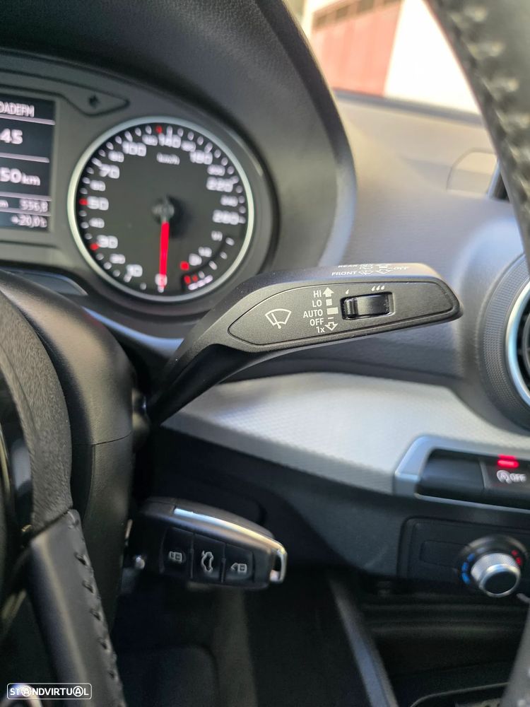Audi Q2 30 TFSI Design - 39