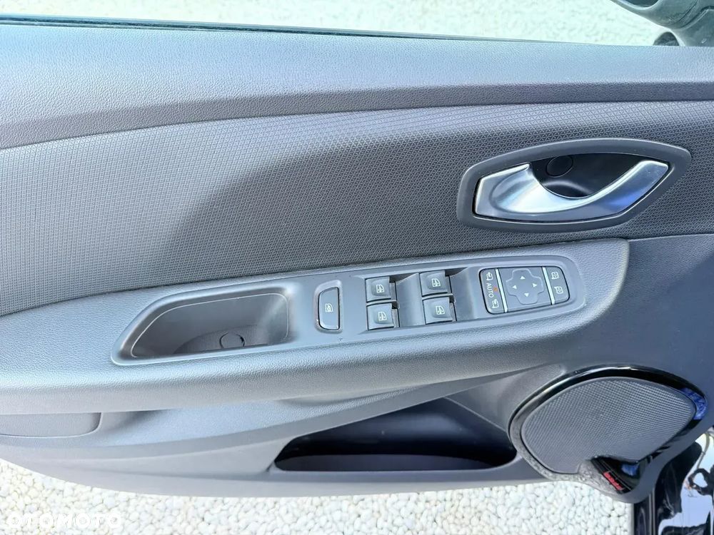 Renault Clio ENERGY TCe 90 Start & Stop Experience - 18